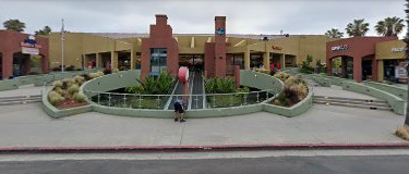 Ralphs Grocery storefront